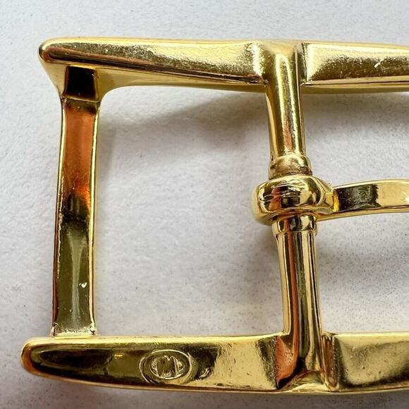 Vintage Gold Tone Simple Basic Belt Buckle for up to 1 Inch Belt - Picture 6 of 8